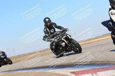 media/Mar-07-2022-Fun Track Dayz (Mon) [[9cc4a7dca7]]/Novice Group/145pm (Grapevine)/